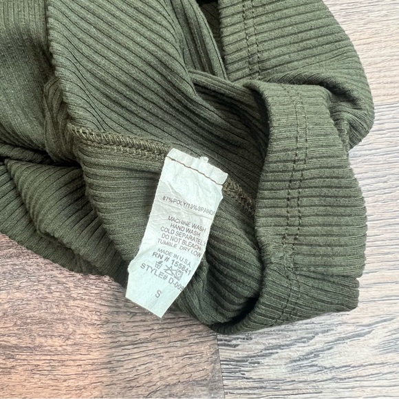 Windsor Olive Green Cut-Out Dress Small - Picture 7 of 7